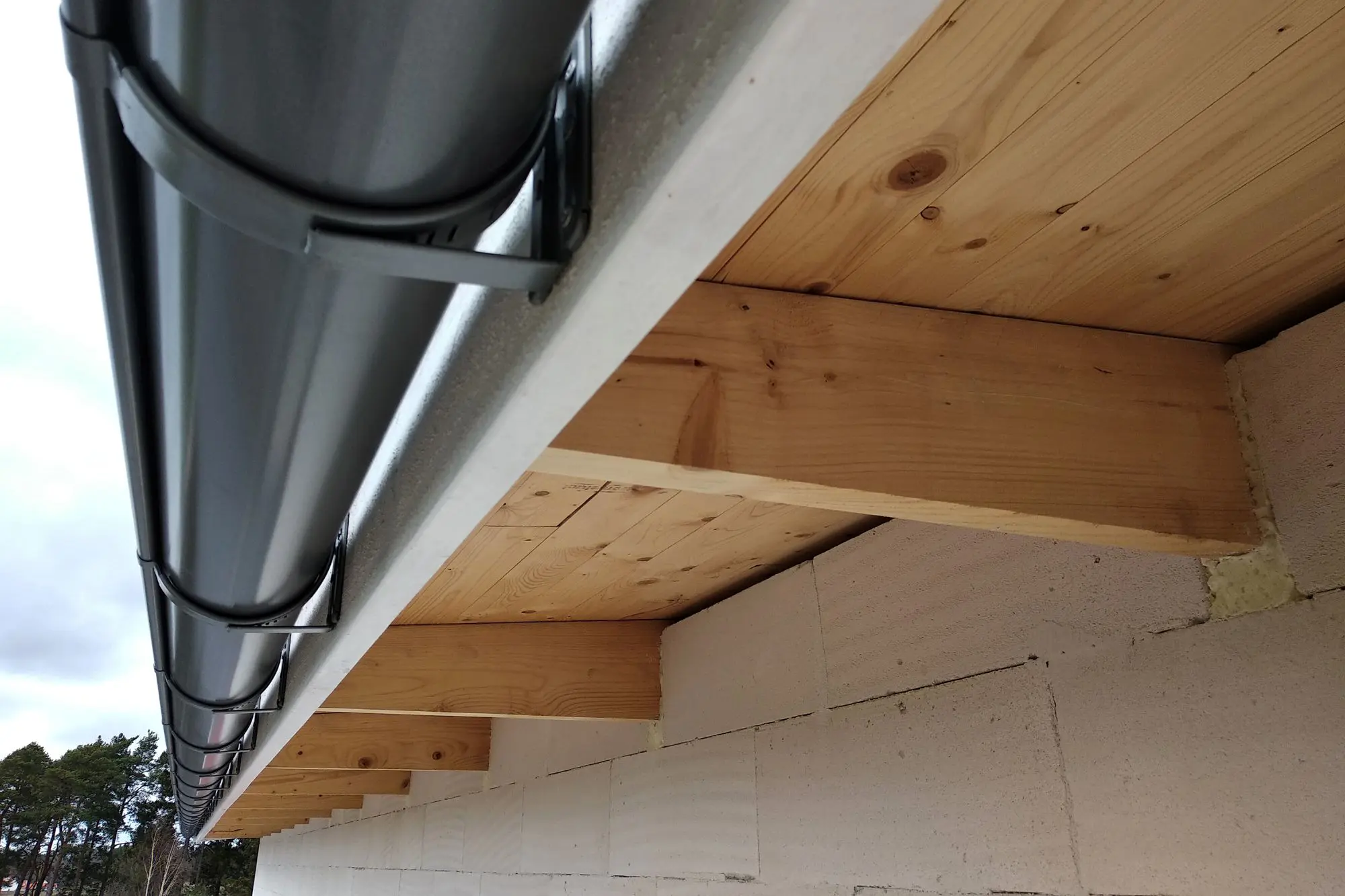 Gutter cleaning and debris removal